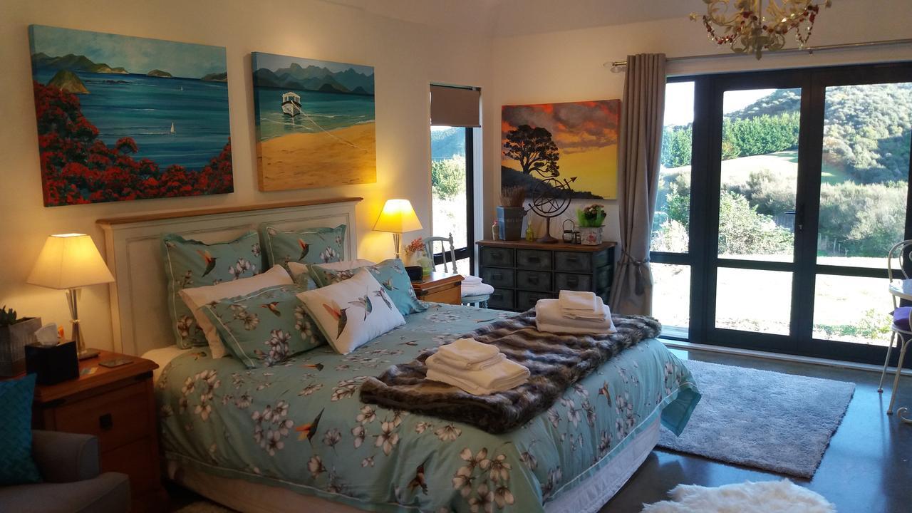 Hotel Boutique Art Retreat Upper Hutt Exterior foto